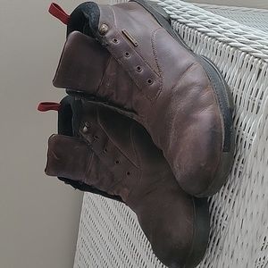 Olukai boots